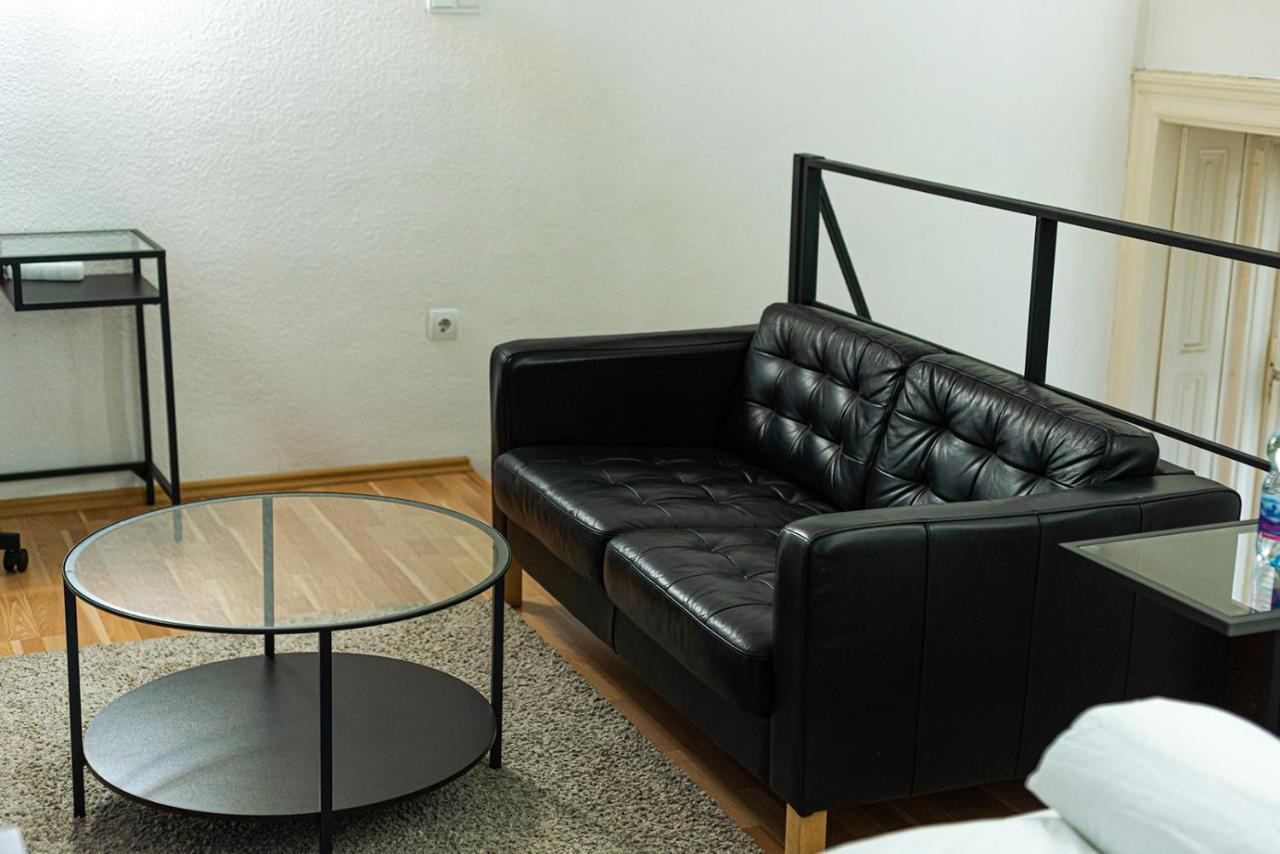Cosy Corner - Entire Near Oktogon Апартаменти